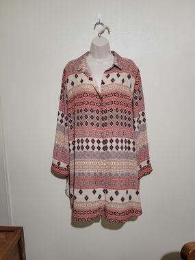 Chico's Cream, Coral & Black Patterned Long Sleeve Blouse